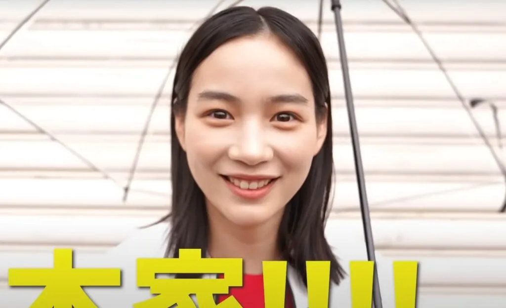 顔周りがスッキリしている2023年の能年玲奈（のん）