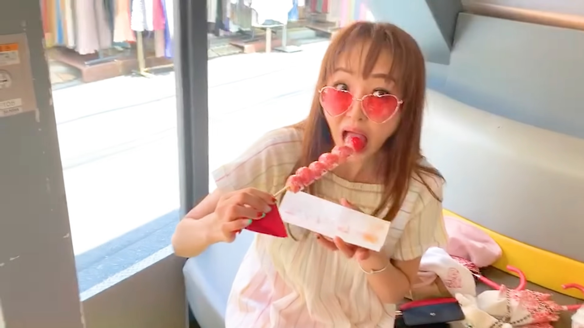 原宿を満喫する神田うのの画像