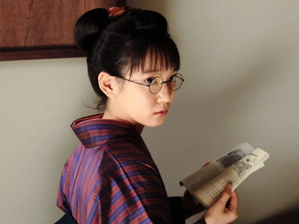 ドラマ「あさが来た」に出演した吉岡里帆