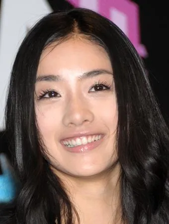 女優の石原さとみ