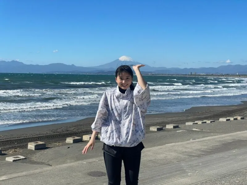 足の腿が太い?「THE TIME, 」朝活RUNのコーナーの飯沼愛