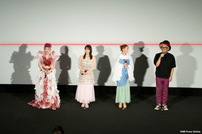 映画「アイスクリームフィーバー」の舞台挨拶に登場した松本まりか