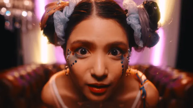 ドラマ「離婚弁護士スパイダー」に出演する川島海荷