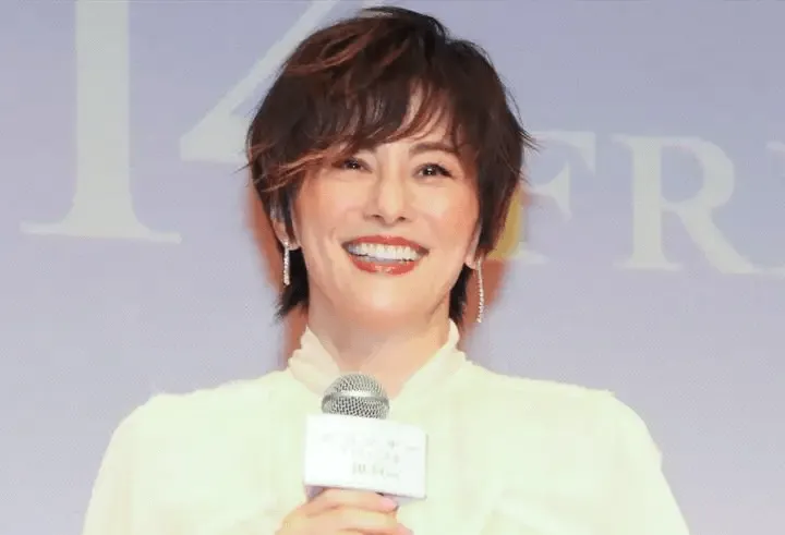 「新聞記者」のワールドプレミアイベントに出席する米倉涼子