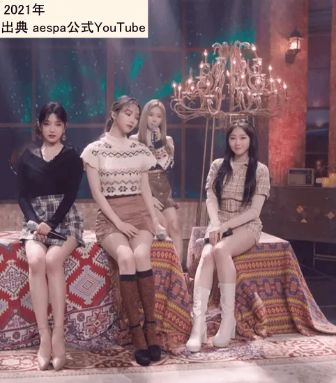 「Forever The Performance Stage (Cozy Winter Cabin Ver.)」のaespaジゼル　右端（出典：aespa公式YouTube）