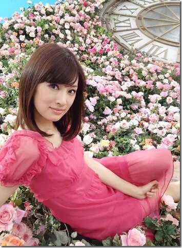 女優・モデルの北川景子_カネボウ SALAずっとずっと香る篇(出典:北川景子オフィシャル)