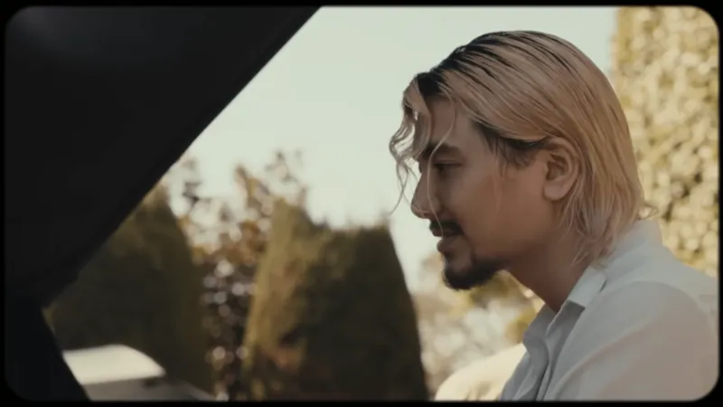 藤井風_横顔_YouTube_@FujiiKaze_Fujii Kaze – Love Like This (Behind The Scenes)